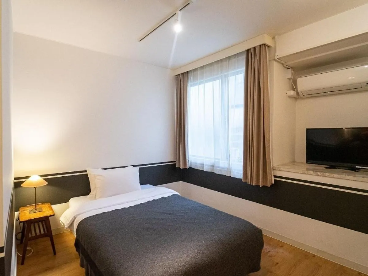 טוקיו Hotel Graphy Nezu - Vacation Stay 82509 2*,  יפן